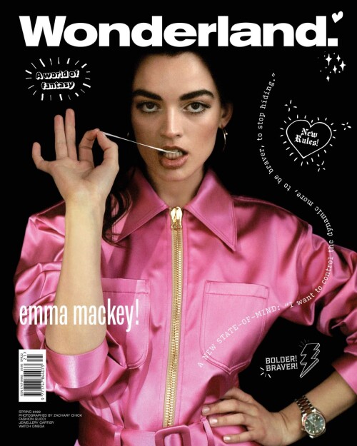 Emma_Mackey_for_Wonderland_Magazine_2022__2_ed555da952623b34.md.jpg