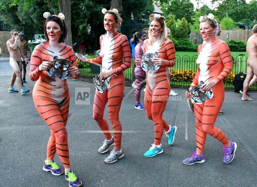 Streakers at ZSL London Zoo'Streak for Tigers' at ZSL London Zoo, London, UK - 11 Aug 2016Cheeky fun