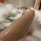 Bubble-baths-are-the-best6759b08b7b474ddc